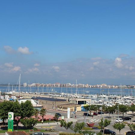 Roc Mar 3 3B - Apartamento Cerca Del Centro Y De La Playa - Terraza Con Vistas Al Mar Y Al Puerto Росас Экстерьер фото